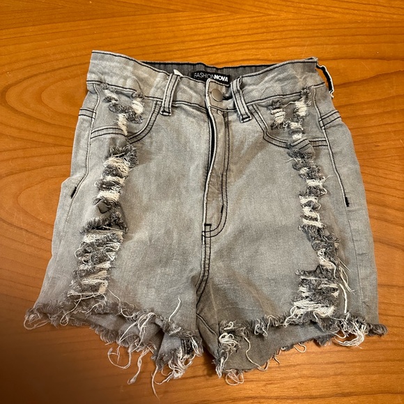 Fashion Nova Grey Ripped Shorts - Picture 2 of 3